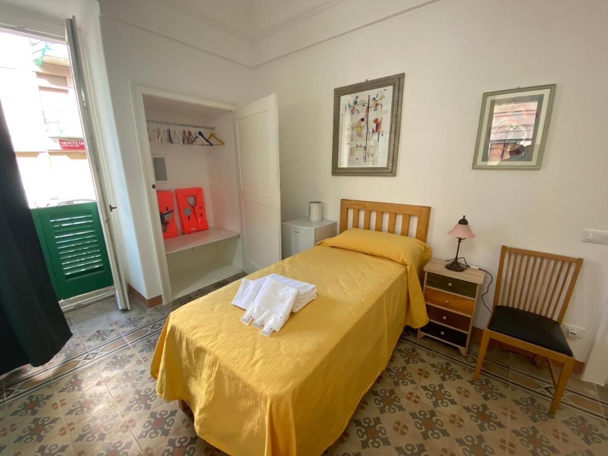 לינה וארוחת בוקר Touristhouse Monopoli 10 מראה חיצוני תמונה